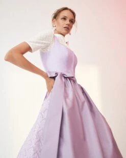Anna Wiesndirndl Lang Mit Schürze Violett -Damenmodegeschäft 00775786 003 4