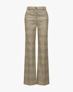 Anastasia Hose Braun